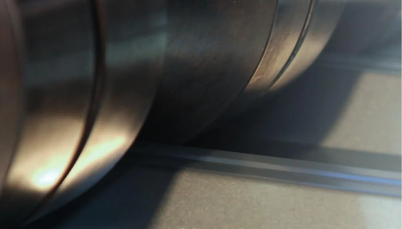 Bobines et profilés en acier galvanisé revêtement zinc-magnésium avant profilage à froid